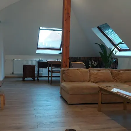 Moebliertes Zentrumnah Apartment Duisburg